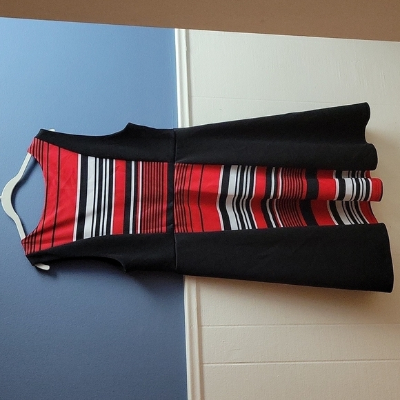 Torrid Scuba Skater Sleeveless Fit & Flare Dress 2X knee length - Picture 6 of 6